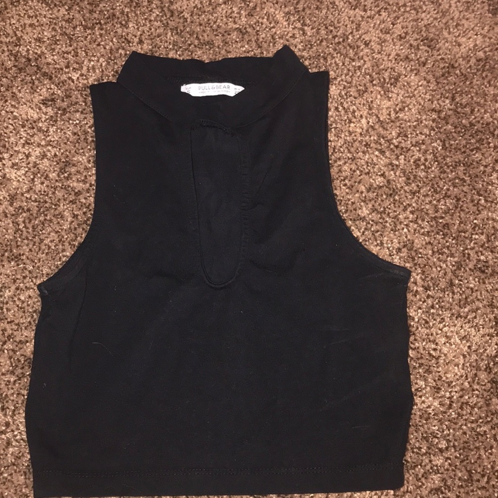 Key hole crop top